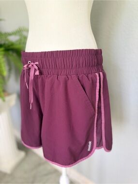 Reebok Women’s Plum Athletic Shorts with Pink Trim